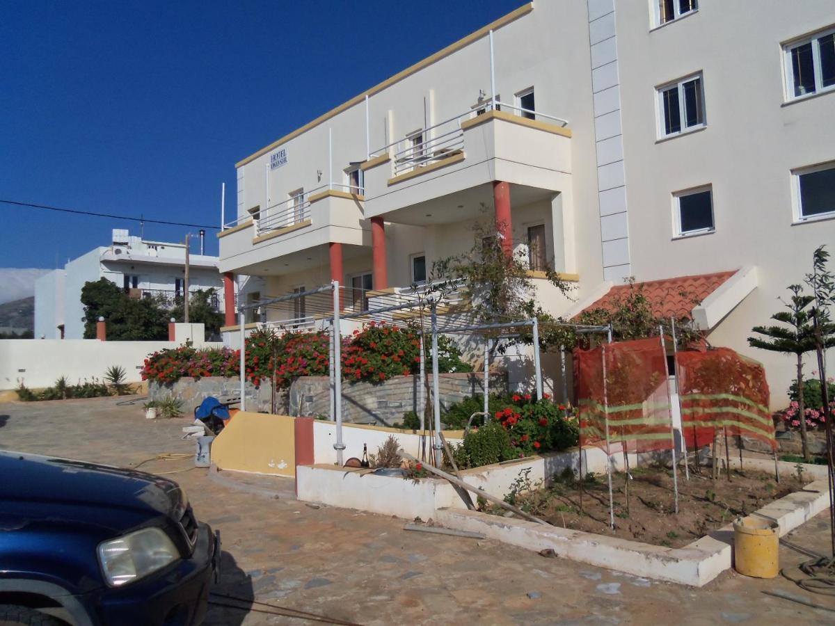 Ionio Star Hotel Koutsourás Dış mekan fotoğraf